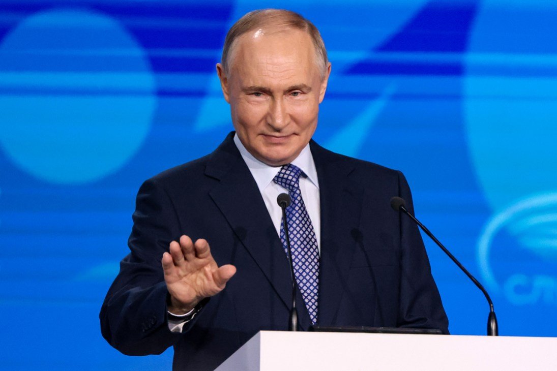Putin Plans to Draft 300,000 More Russian Troops After September Elections, Zelensky Says